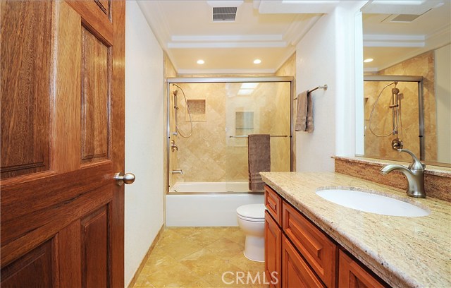 Downstair Hall Bath