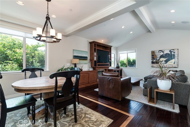 1804 Vanderbilt Lane, Redondo Beach, California 90278, 4 Bedrooms Bedrooms, ,3 BathroomsBathrooms,Residential,Sold,Vanderbilt,SB19181621
