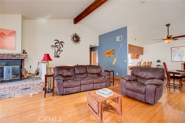 1924 Mathews Avenue, Redondo Beach, California 90278, 3 Bedrooms Bedrooms, ,2 BathroomsBathrooms,Residential,Sold,Mathews,SB19050062