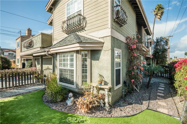 2231 Mathews Avenue, Redondo Beach, California 90278, 3 Bedrooms Bedrooms, ,2 BathroomsBathrooms,Residential,Sold,Mathews,PV21018337