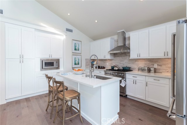 502 Paulina Avenue, Redondo Beach, California 90277, 3 Bedrooms Bedrooms, ,2 BathroomsBathrooms,Residential,Sold,Paulina,SB17257861