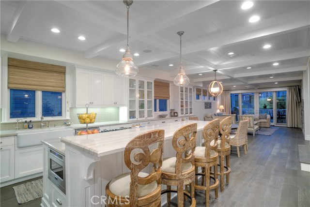 549 3rd Street, Manhattan Beach, California 90266, 5 Bedrooms Bedrooms, ,5 BathroomsBathrooms,Residential,Sold,3rd,SB21052350