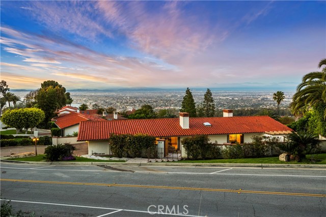 912 Via Del Monte, Palos Verdes Estates, California 90274, 5 Bedrooms Bedrooms, ,1 BathroomBathrooms,Residential,Sold,Via Del Monte,PV18070074