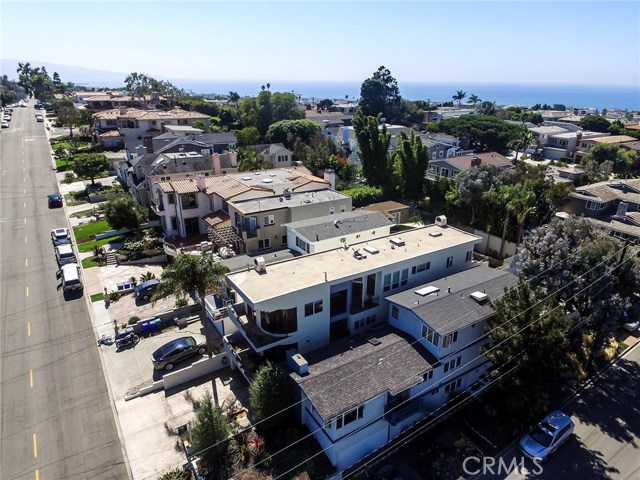 513 Dianthus Street, Manhattan Beach, California 90266, 3 Bedrooms Bedrooms, ,3 BathroomsBathrooms,Residential,Sold,Dianthus,SB17224221