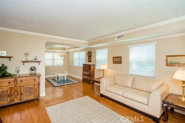 113 Guadalupe Avenue, Redondo Beach, California 90277, 4 Bedrooms Bedrooms, ,3 BathroomsBathrooms,Residential,Sold,Guadalupe,IG18073720