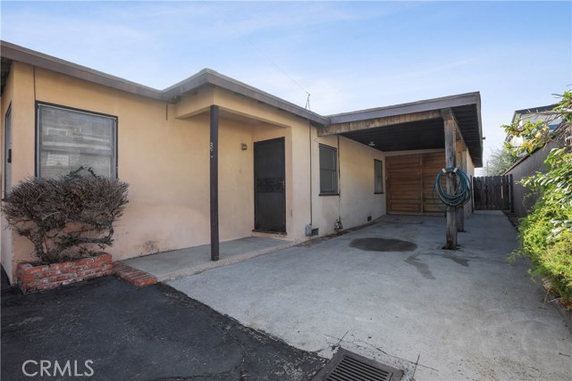 Side of the House - Unit B