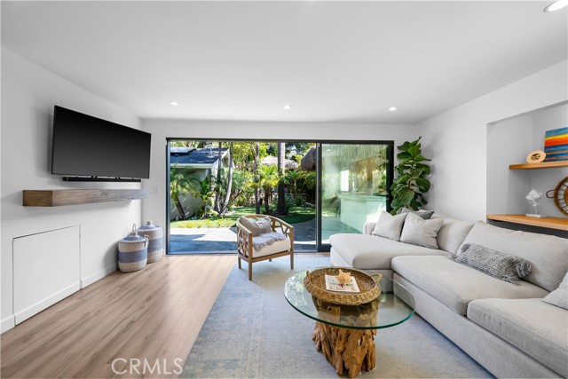 1713 23rd Street, Manhattan Beach, California 90266, 4 Bedrooms Bedrooms, ,3 BathroomsBathrooms,Residential,Sold,23rd,SB21174106