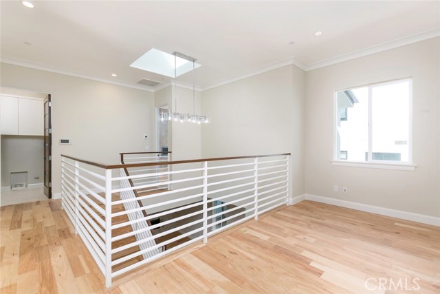 2213 Speyer Lane, Redondo Beach, California 90278, 4 Bedrooms Bedrooms, ,3 BathroomsBathrooms,Residential,Sold,Speyer,SB18079012