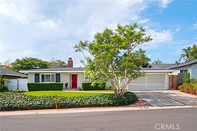 Photo of 243 Hill Place, Costa Mesa, CA 92627