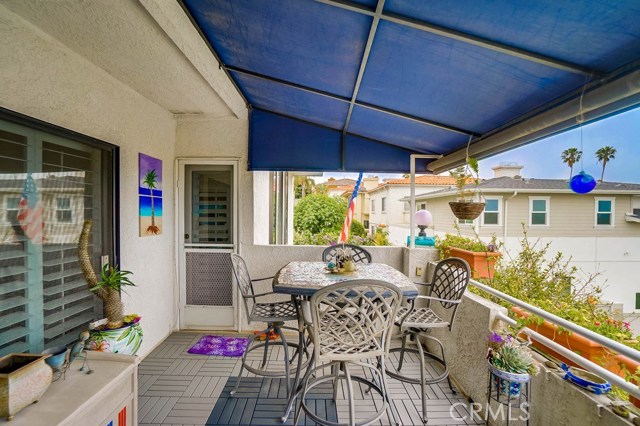 710 Beryl Street, Redondo Beach, California 90277, 3 Bedrooms Bedrooms, ,3 BathroomsBathrooms,Residential,Sold,Beryl,SB20099707