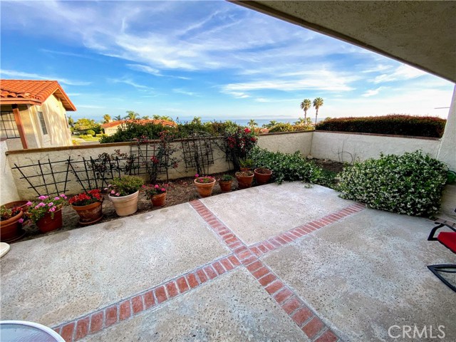 32550 Seahill Drive, Rancho Palos Verdes, California 90275, 3 Bedrooms Bedrooms, ,2 BathroomsBathrooms,Residential,Sold,Seahill,LG20091355