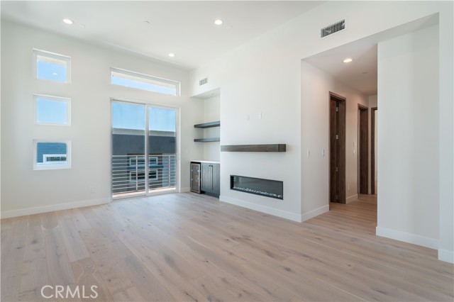 Master Bedroom with two balconies