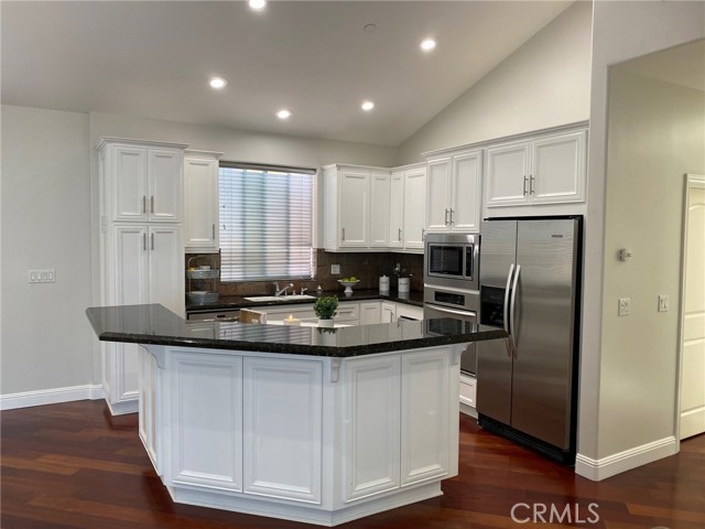 2318 Vanderbilt Lane, Redondo Beach, California 90278, 4 Bedrooms Bedrooms, ,2 BathroomsBathrooms,Residential,Sold,Vanderbilt,SB20150244