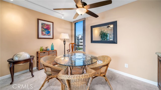 531 Esplanade, Redondo Beach, California 90277, 2 Bedrooms Bedrooms, ,1 BathroomBathrooms,Residential,Sold,Esplanade,SB21010965