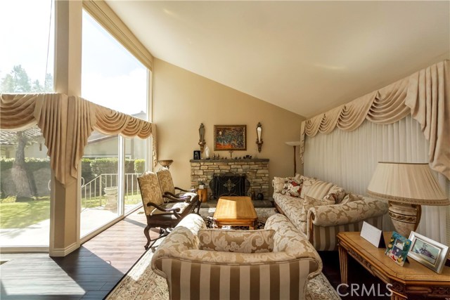 34 Horseshoe Lane, Rolling Hills Estates, California 90274, 4 Bedrooms Bedrooms, ,4 BathroomsBathrooms,Residential,Sold,Horseshoe,SB18061448