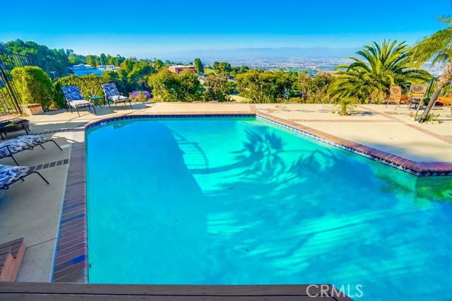 3023 Crownview Drive, Rancho Palos Verdes, California 90275, 4 Bedrooms Bedrooms, ,3 BathroomsBathrooms,Residential,Sold,Crownview,PW18148157