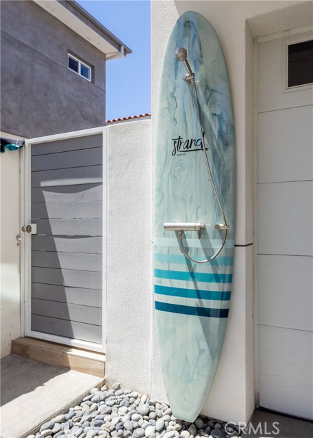 2013 Voorhees Avenue, Redondo Beach, California 90278, 4 Bedrooms Bedrooms, ,3 BathroomsBathrooms,Residential,Sold,Voorhees,SB21088037