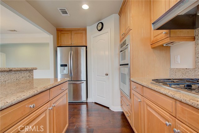2513 Mathews Avenue, Redondo Beach, California 90278, 4 Bedrooms Bedrooms, ,3 BathroomsBathrooms,Residential,Sold,Mathews,SB20051919