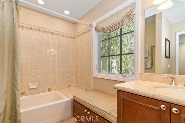 3 Bed Home for Sale in Encino, California