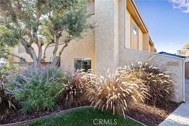 2701 Voorhees Avenue, Redondo Beach, California 90278, 2 Bedrooms Bedrooms, ,2 BathroomsBathrooms,Residential,Sold,Voorhees,SB20156888