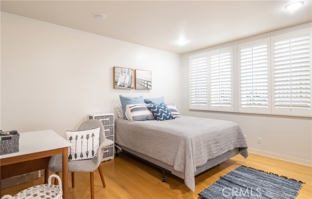 224 14th Street, Manhattan Beach, California 90266, 4 Bedrooms Bedrooms, ,4 BathroomsBathrooms,Residential,Sold,14th,SB19152131