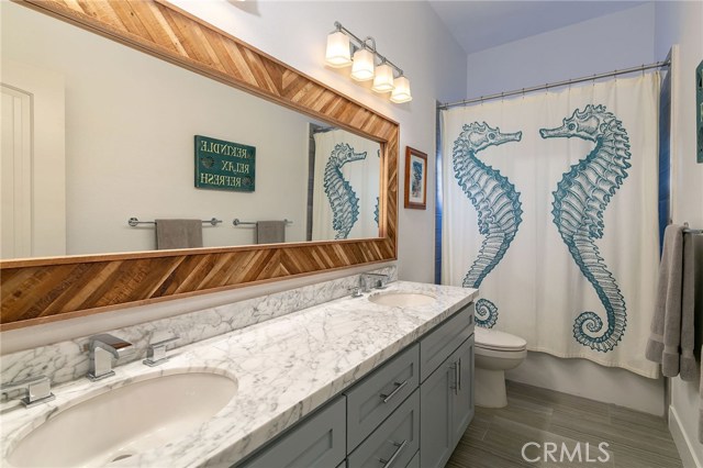 1741 Dixon Street, Redondo Beach, California 90278, 3 Bedrooms Bedrooms, ,2 BathroomsBathrooms,Residential,Sold,Dixon,SB19023869