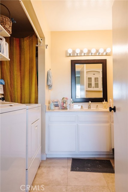 1200 Opal Street, Redondo Beach, California 90277, 3 Bedrooms Bedrooms, ,1 BathroomBathrooms,Residential,Sold,Opal,SB20112814