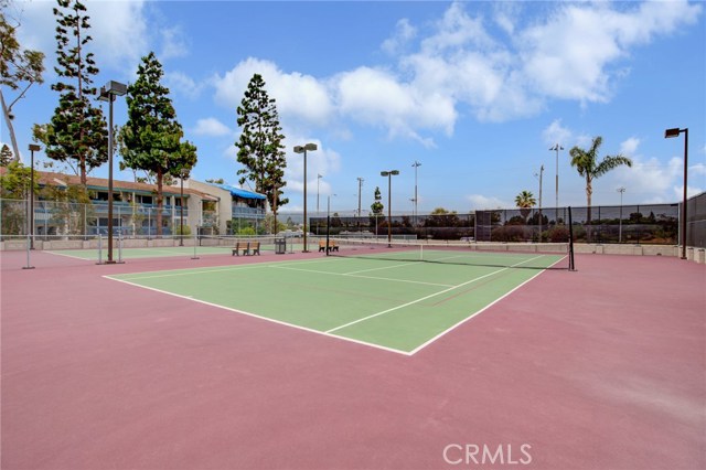 800 Camino Real, Redondo Beach, California 90277, 1 Bedroom Bedrooms, ,1 BathroomBathrooms,Residential,Sold,Camino Real,SB20031629