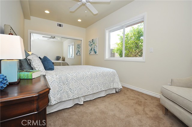 231 Francisca Avenue, Redondo Beach, California 90277, 4 Bedrooms Bedrooms, ,2 BathroomsBathrooms,Residential,Sold,Francisca,SB19047417