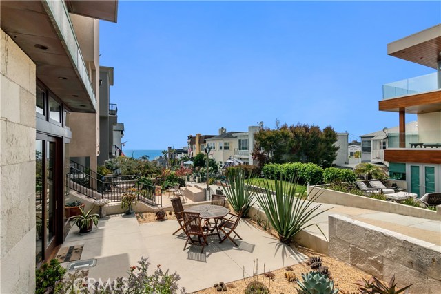 Entertain while listening to the sounds of the surf