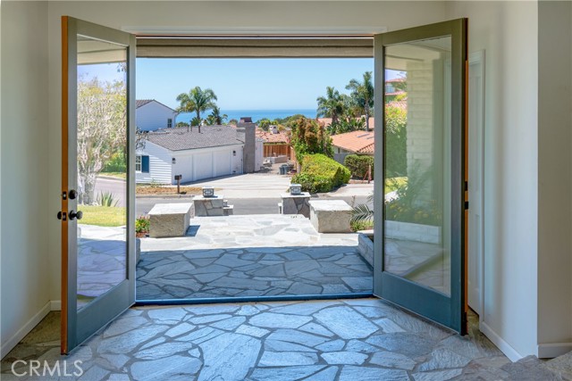 2820 Via Neve, Palos Verdes Estates, California 90274, 3 Bedrooms Bedrooms, ,1 BathroomBathrooms,Residential,Sold,Via Neve,SB21090867