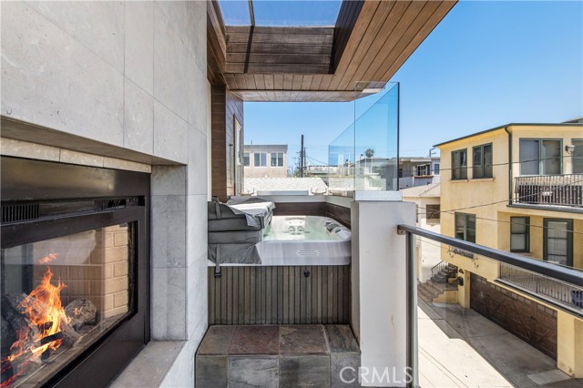 3316 Crest Drive, Manhattan Beach, California 90266, 4 Bedrooms Bedrooms, ,3 BathroomsBathrooms,Residential,Sold,Crest,SB21123586