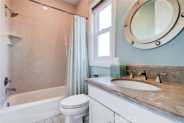 2509 Poinsettia Avenue, Manhattan Beach, California 90266, 5 Bedrooms Bedrooms, ,4 BathroomsBathrooms,Residential,Sold,Poinsettia,SB19238228