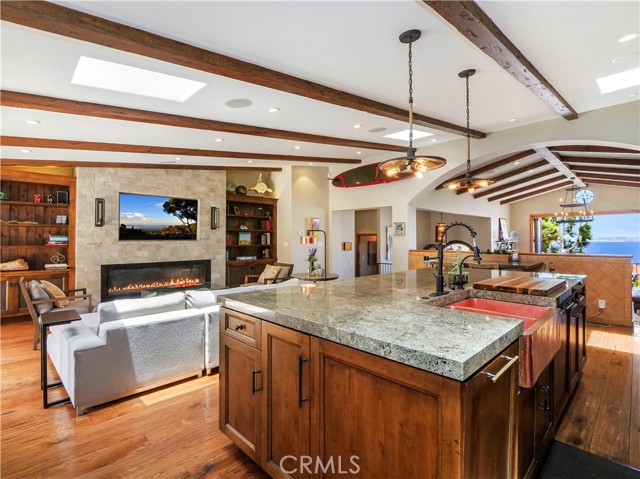 592 Via Almar, Palos Verdes Estates, California 90274, 4 Bedrooms Bedrooms, ,4 BathroomsBathrooms,Residential,Sold,Via Almar,SB21138248