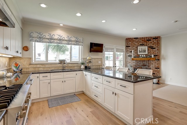 2020 Farrell Avenue, Redondo Beach, California 90278, 4 Bedrooms Bedrooms, ,3 BathroomsBathrooms,Residential,Sold,Farrell,SB20133157