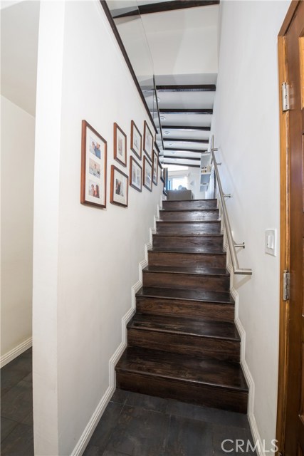 1635 Goodman Avenue, Redondo Beach, California 90278, 3 Bedrooms Bedrooms, ,2 BathroomsBathrooms,Residential,Sold,Goodman,SB19088216