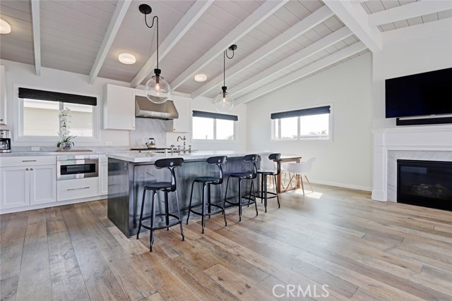 336 34th Street, Hermosa Beach, California 90254, 3 Bedrooms Bedrooms, ,2 BathroomsBathrooms,Residential,Sold,34th,SB18074846