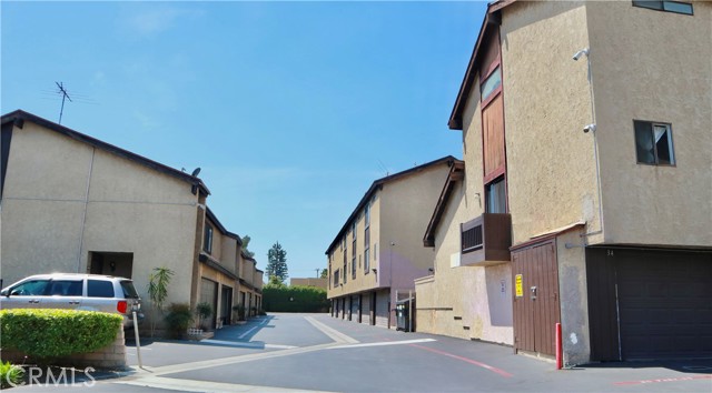 3 Bed Home for Sale in Panorama City, California