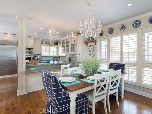 240 Monterey Boulevard, Hermosa Beach, California 90254, 3 Bedrooms Bedrooms, ,2 BathroomsBathrooms,Residential,Sold,Monterey,SB19037941