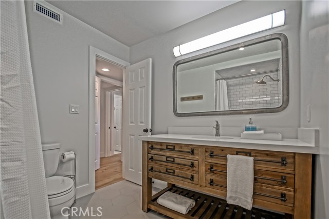 129 38th Street, Manhattan Beach, California 90266, 6 Bedrooms Bedrooms, ,6 BathroomsBathrooms,Residential,Sold,38th,SB21024072