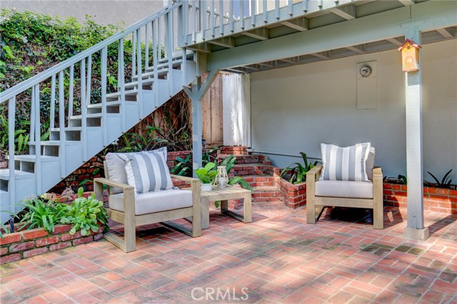 436 1st Street, Manhattan Beach, California 90266, 4 Bedrooms Bedrooms, ,2 BathroomsBathrooms,Residential,Sold,1st,SB20048897