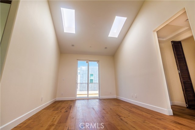 2315 Clark Lane, Redondo Beach, California 90278, 4 Bedrooms Bedrooms, ,3 BathroomsBathrooms,Residential,Sold,Clark,SB17195464