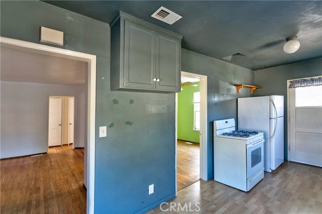 2604 Alvord Lane, Redondo Beach, California 90278, 2 Bedrooms Bedrooms, ,1 BathroomBathrooms,Residential,Sold,Alvord,OC19240609