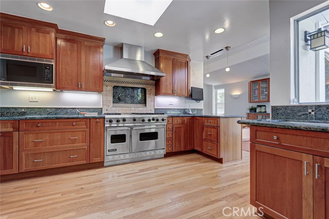 2928 Via Alvarado, Palos Verdes Estates, California 90274, 4 Bedrooms Bedrooms, ,1 BathroomBathrooms,Residential,Sold,Via Alvarado,SB19140723