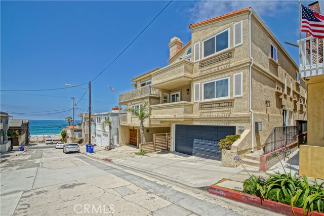 129 38th Street, Manhattan Beach, California 90266, ,Residential Income,Sold,38th,SB21025306