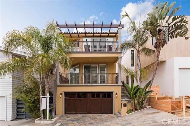 472 29th Street, Manhattan Beach, California 90266, 5 Bedrooms Bedrooms, ,4 BathroomsBathrooms,Residential,Sold,29th,SB18162570