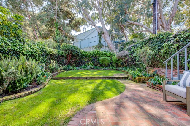 436 1st Street, Manhattan Beach, California 90266, 4 Bedrooms Bedrooms, ,2 BathroomsBathrooms,Residential,Sold,1st,SB20048897