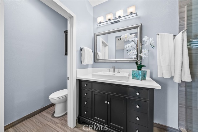 2 Bed Home for Sale in Hawthorne, California