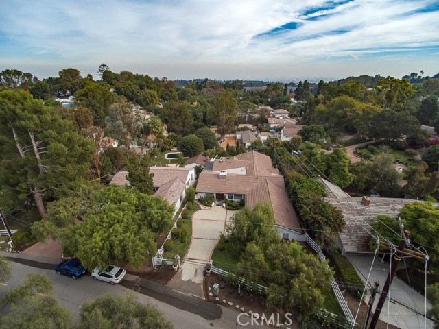 6 Dapplegray Lane, Rolling Hills Estates, California 90274, 5 Bedrooms Bedrooms, ,4 BathroomsBathrooms,Residential,Sold,Dapplegray,PV17257298