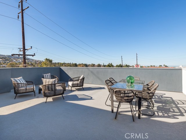 1920 Pacific Coast Highway, Redondo Beach, California 90277, 2 Bedrooms Bedrooms, ,2 BathroomsBathrooms,Residential,Sold,Pacific Coast Highway,SB21006104